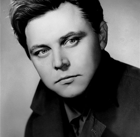 Он сбежал от невесты, но вернулся через 13 лет: как сын Вячеслава Невинного повторил судьбу отца