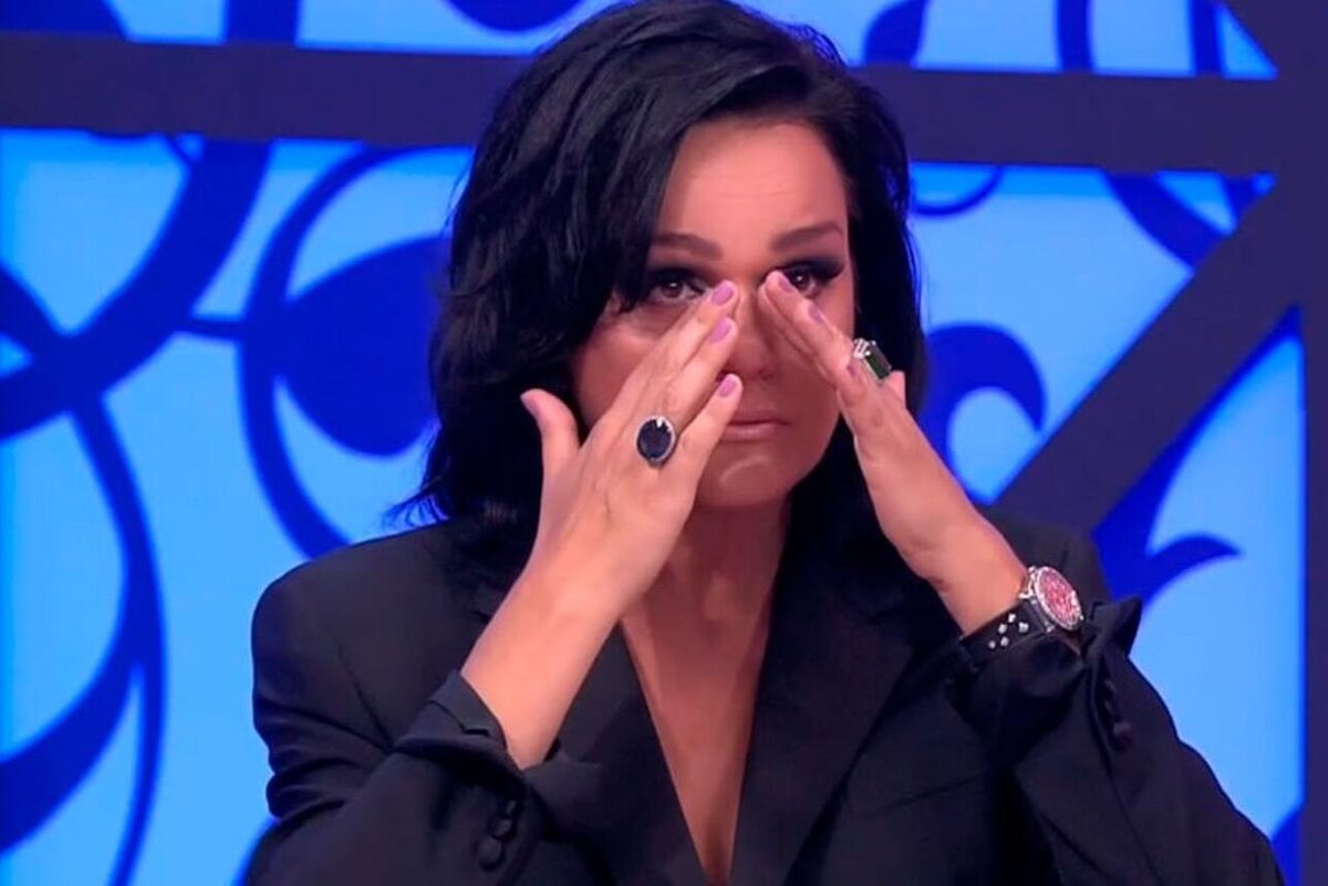    Певица Слава кадр шоу