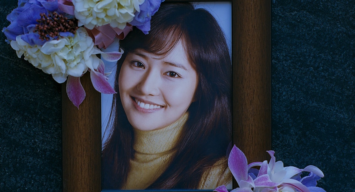 Любители кореяночек, поберегите нервы - в этом фильме их насилуют, избивают, страшно пытают и расчленяют. 