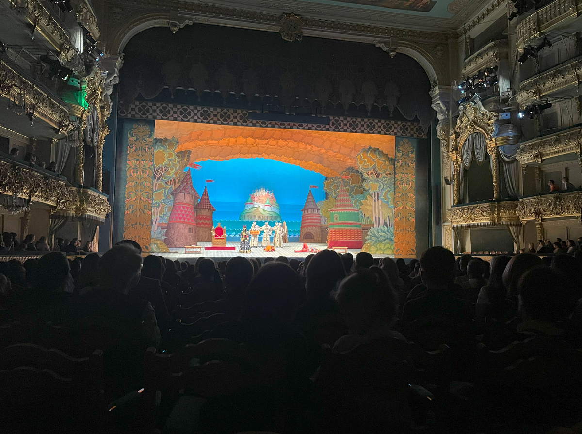 Опера "Сказка о царе Салтане" Николая Римского-Корсакова /личный архив автора/ 