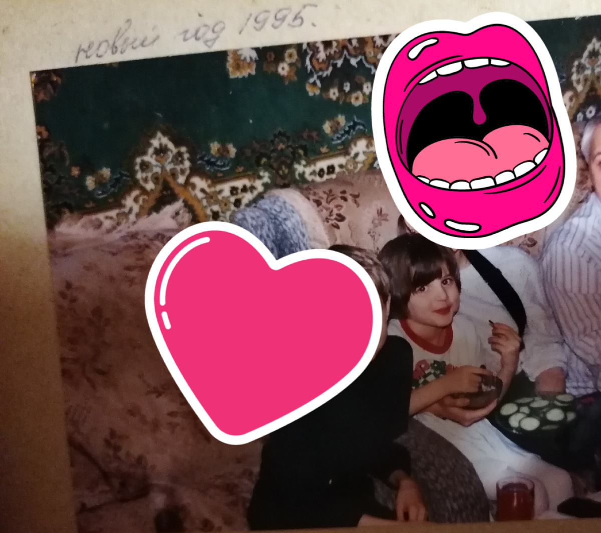 Девочка Маша 7 лет 