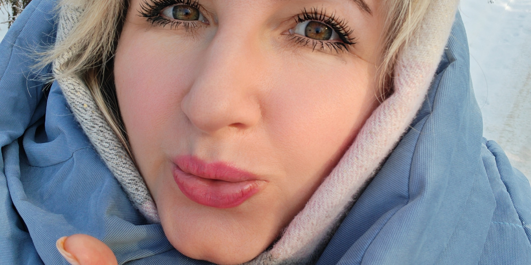 Сделала ногти. Усё, ухожу с Дзена на радость дизлайщикам.