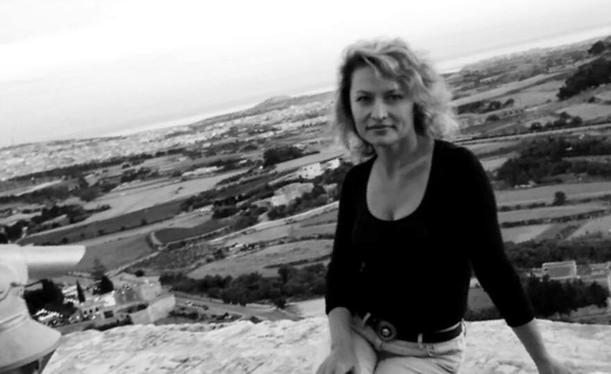 "Мама, почему ты плачешь, из-за дяди Саши?". Сын зашёл на кухню, когда я читала смс от мужчины, который "пока не готов уходить из семьи"