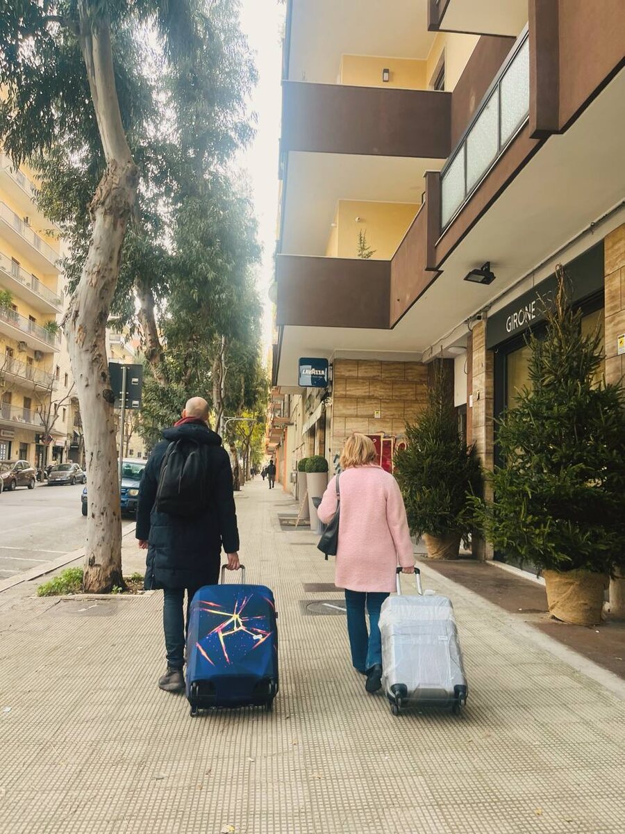 Почти у дома 