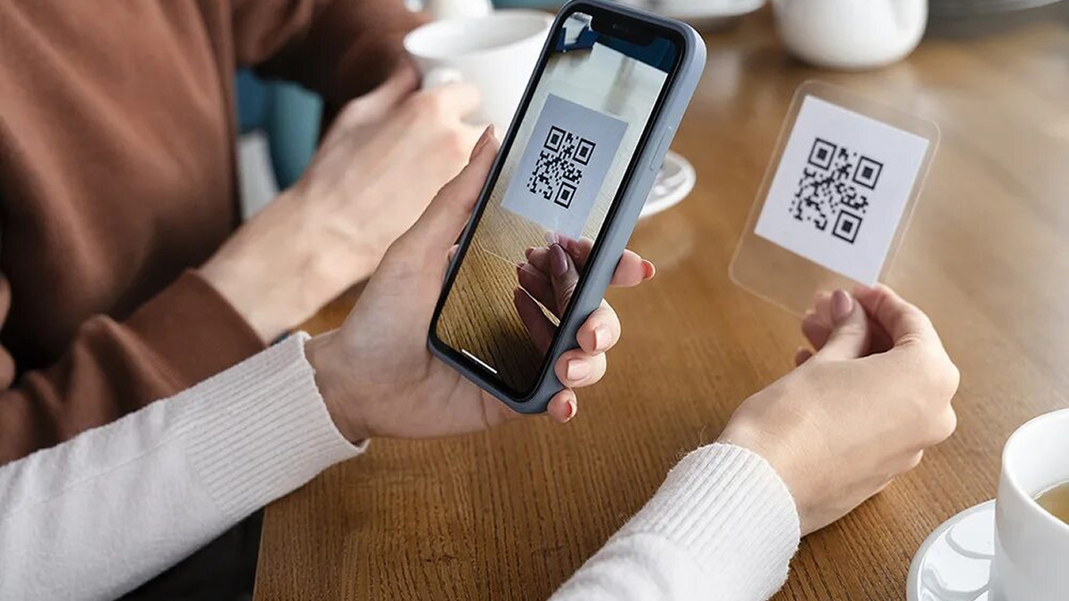 Ещё больше вопросов вызывает будущее альтернативных способов оплаты — QR-кодов