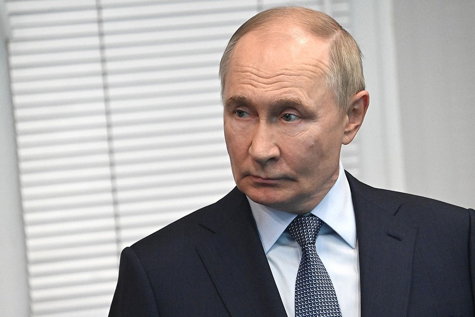    Путин призвал определить ответственность при авариях гражданских БПЛА Владимир ВЕЛЕНГУРИН