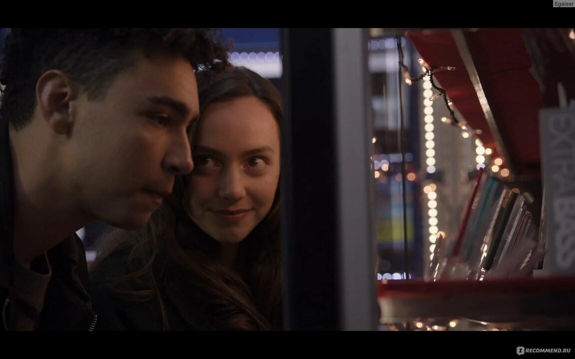 Кадр из к/ф "Гран Туризмо". Когда тебя тебя кто-то любит и ждёт легче совершать на трассе сенсации и прочие чудеса