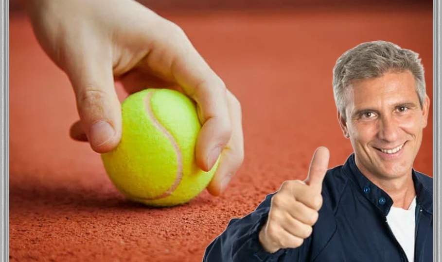 Теннисный мяч - лучший друг для мужского здоровья после 50, если знать простую, но мощную схему самомассажа
