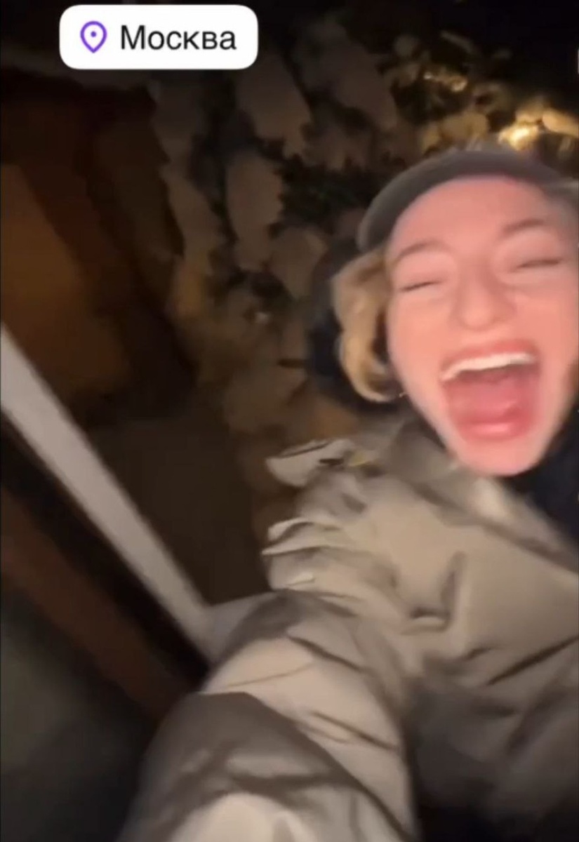    Дочь артистов радуется снегу Личная страничка героя публикации в соцсети