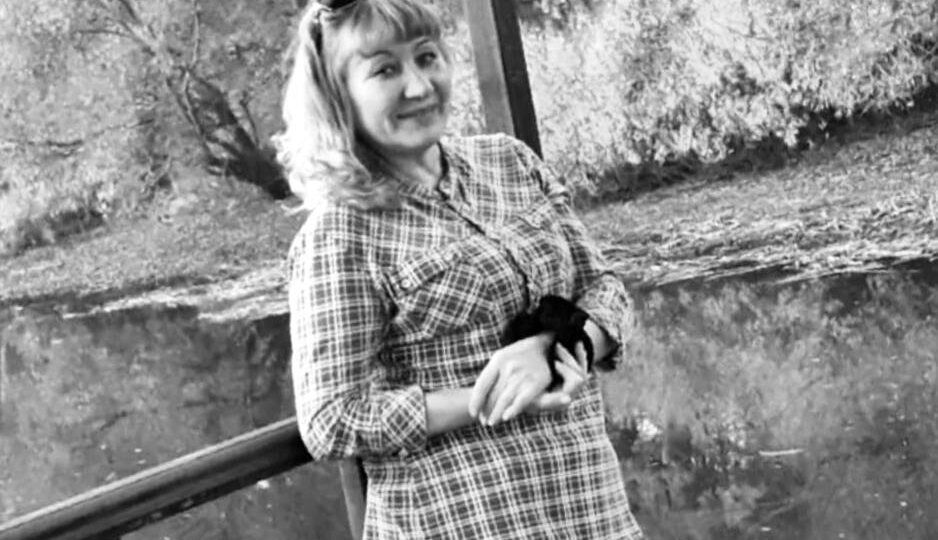 20 лет свекровь твердила "терпи, мужчины такие", пока её сын тайно содержал другую. Как я узнала правду