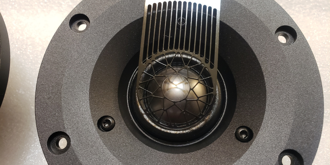 Алмазные твиттеры для бриллиантового звука :) Melo David CVD 104