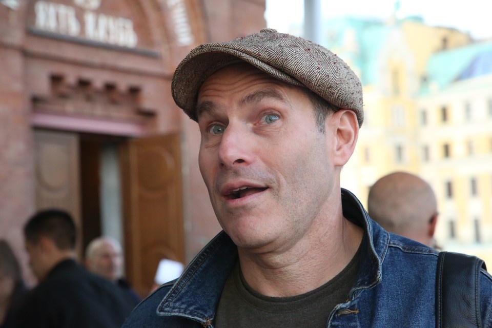    Телеведущий Шац* заявил, что большинству русских эмигрантов тяжело жить за рубежом Борис КУДРЯВОВ