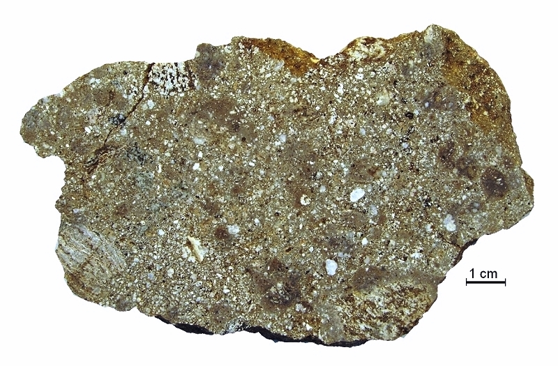 Суевит напичкан мелкими алмазами