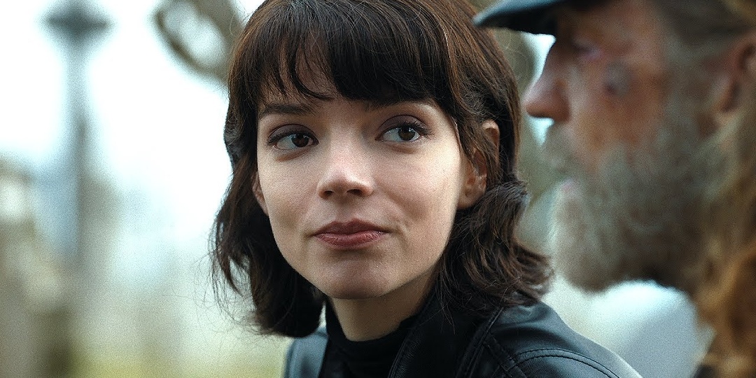 Великолепный фильм «Ущелье» 2025 года - все жанры сразу