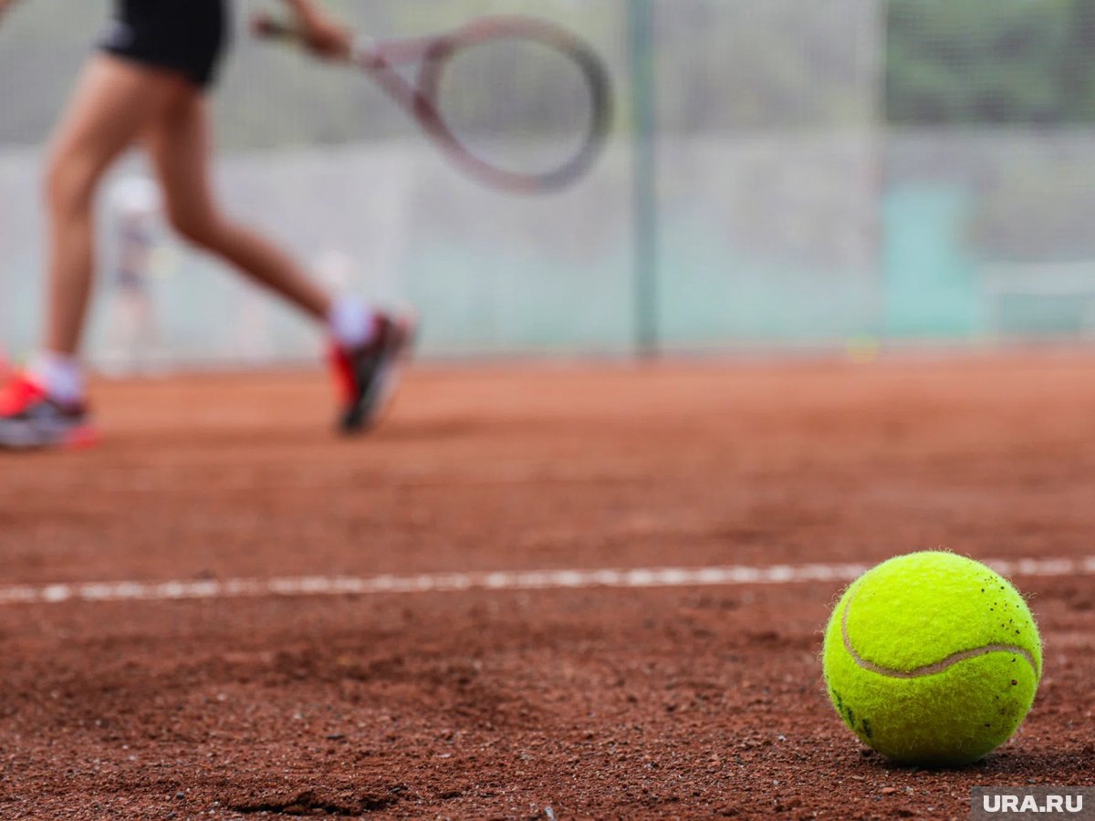     Продолжительность матча составила 1 час 4 минуты