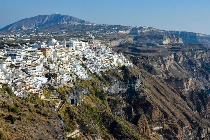 Обложка © Shutterstock / FOTODOM / van Blerk