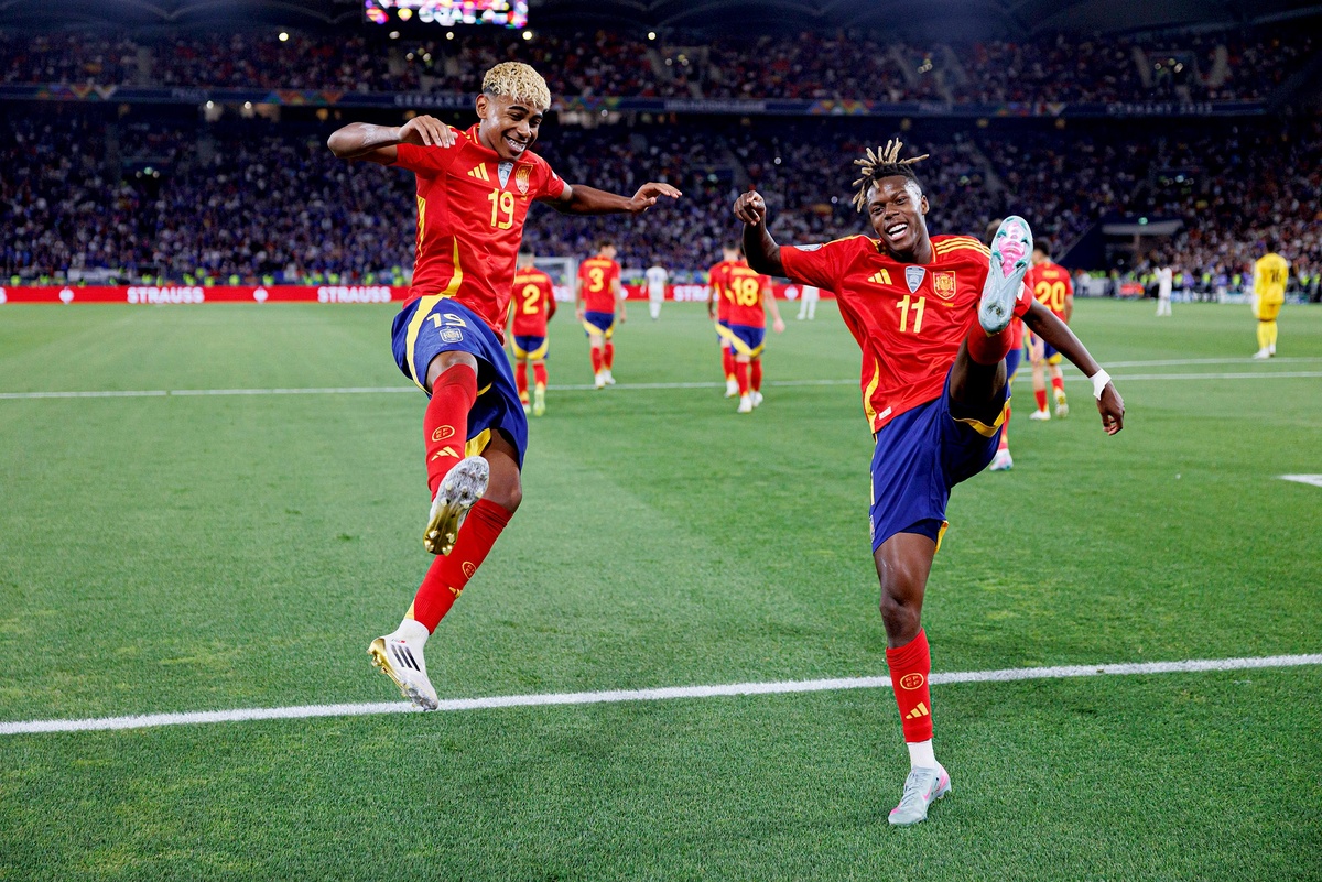    На Евро-2024 Ламин Ямаль был восходящей звездой. На ЧМ-2026 он едет лидером сборной Испании. / Фото: MAGO/Maciej Rogowski/ТАСС