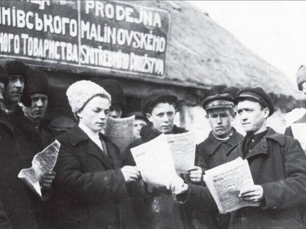 «Мы подорвали основы великорусского шовинизма». Как большевики украинизировали Российскую Федерацию