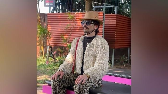 Обложка © SHOT