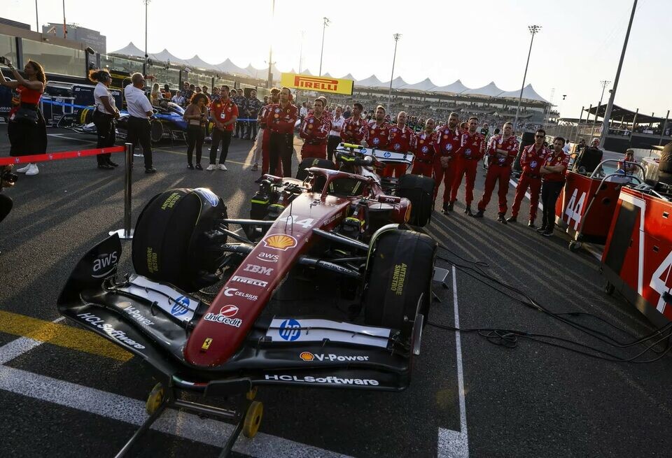    Льюис Хэмилтон остался без гоночного инженера в FerrariFerrari