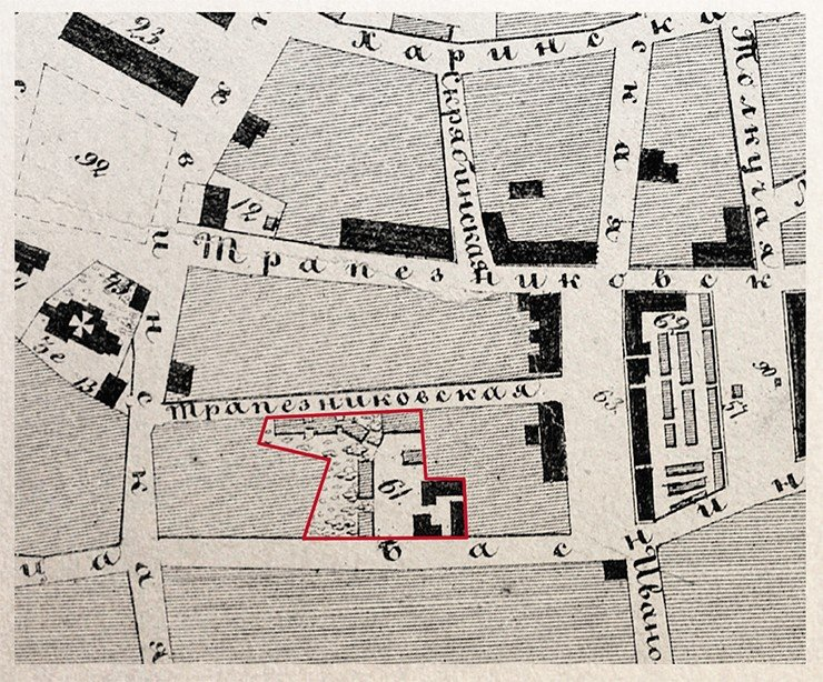 На плане губернского г. Иркутска отмечена усадьба Басниных. Крупные, соединенные проходами сооружения вдоль Малой Трапезниковской улицы – оранжерейный комплекс. 1868 г. РГАДА (Москва)