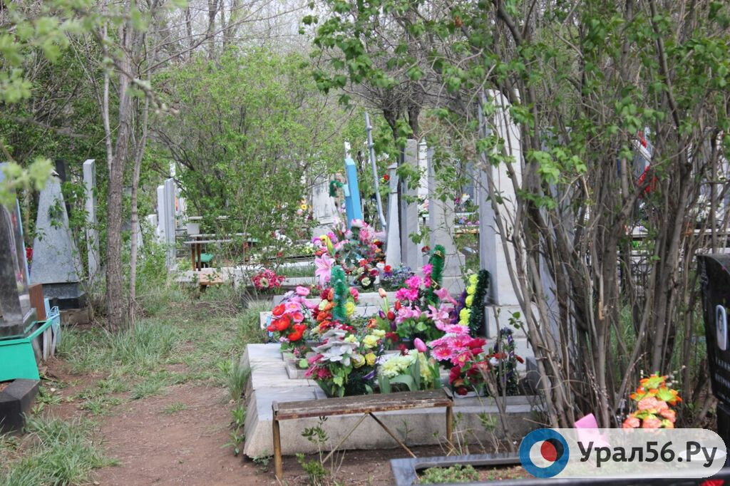    В Кувандыке выявили проблему с организацией похоронных услуг