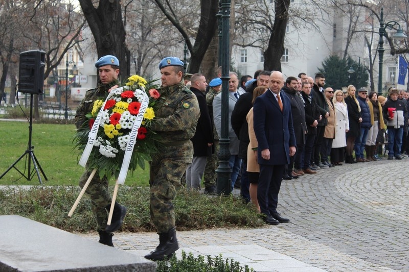 Возложение венка