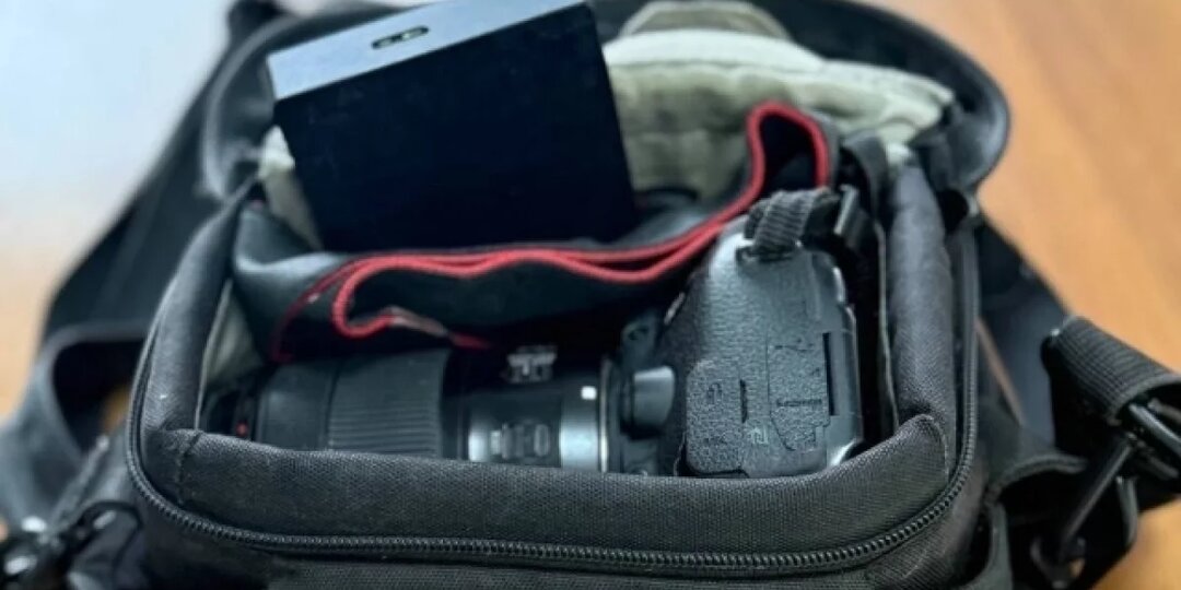 Жительница Красноярска украла фотокамеру ценной 215 тысяч рублей