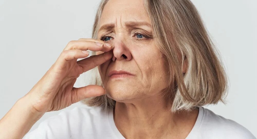 Откуда берётся «старческий» запах? Почему тело начинает пахнуть кисло и можно ли это изменить? (Продолжение темы)