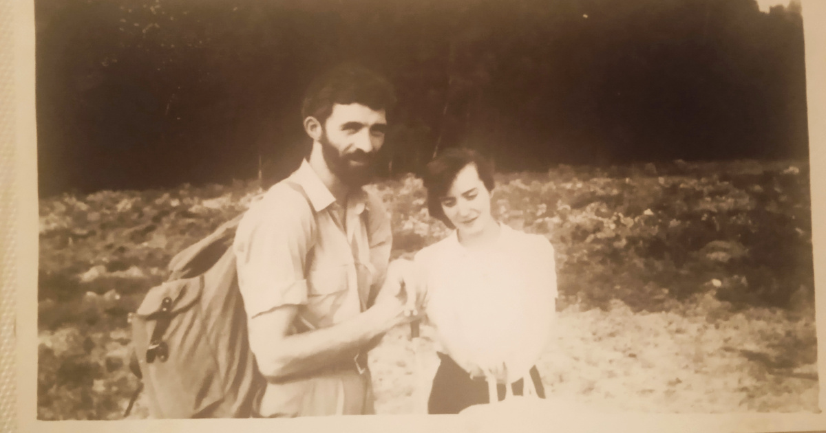 Мы с Георгием в августе 1991 года. Поход за грибами. 