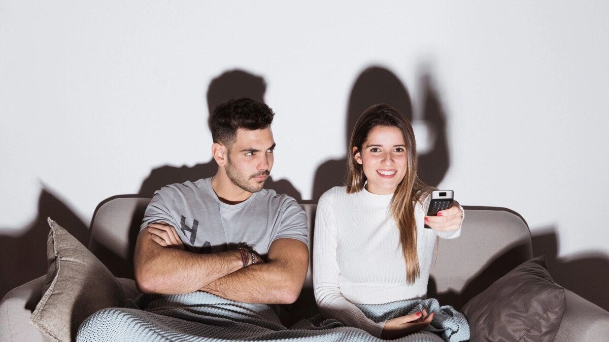    Отключения телевидения и радио начнутся в Ростовской области 19–21 января   freepik / freepik