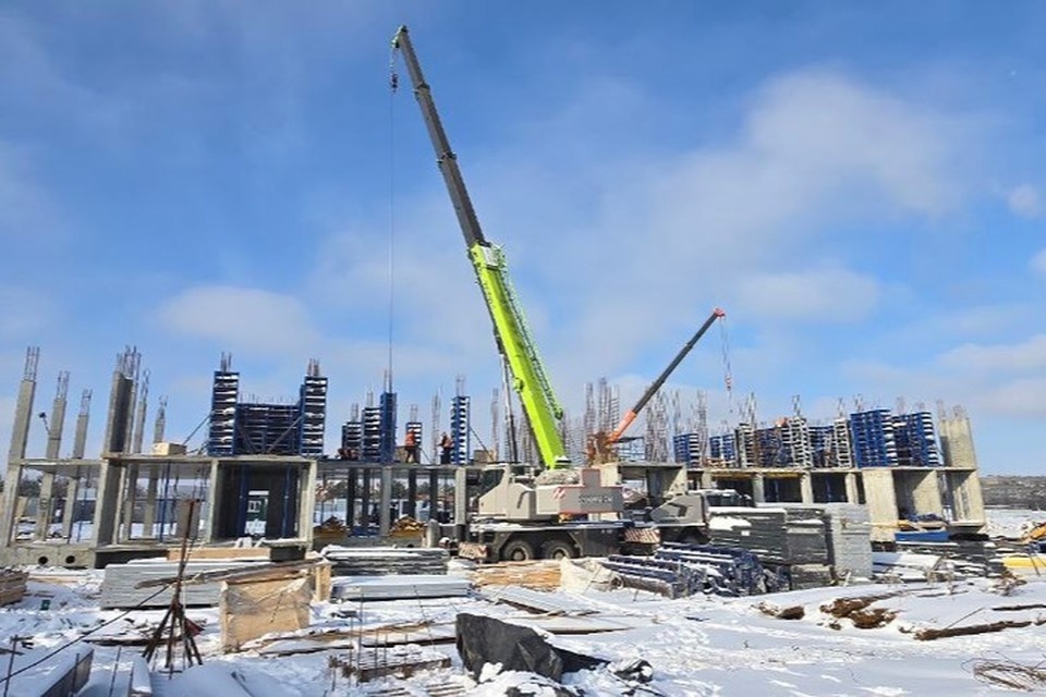    На первом этапе программы в Алчевске планируется расселить 10 многоквартирных домов. Фото: Минстрой ЛНР