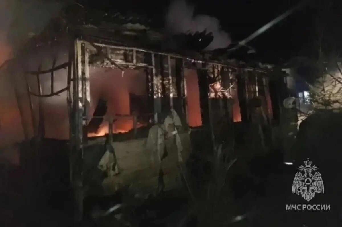    Брат и сестра чуть не погибли в ночном пожаре в Цимлянском районе