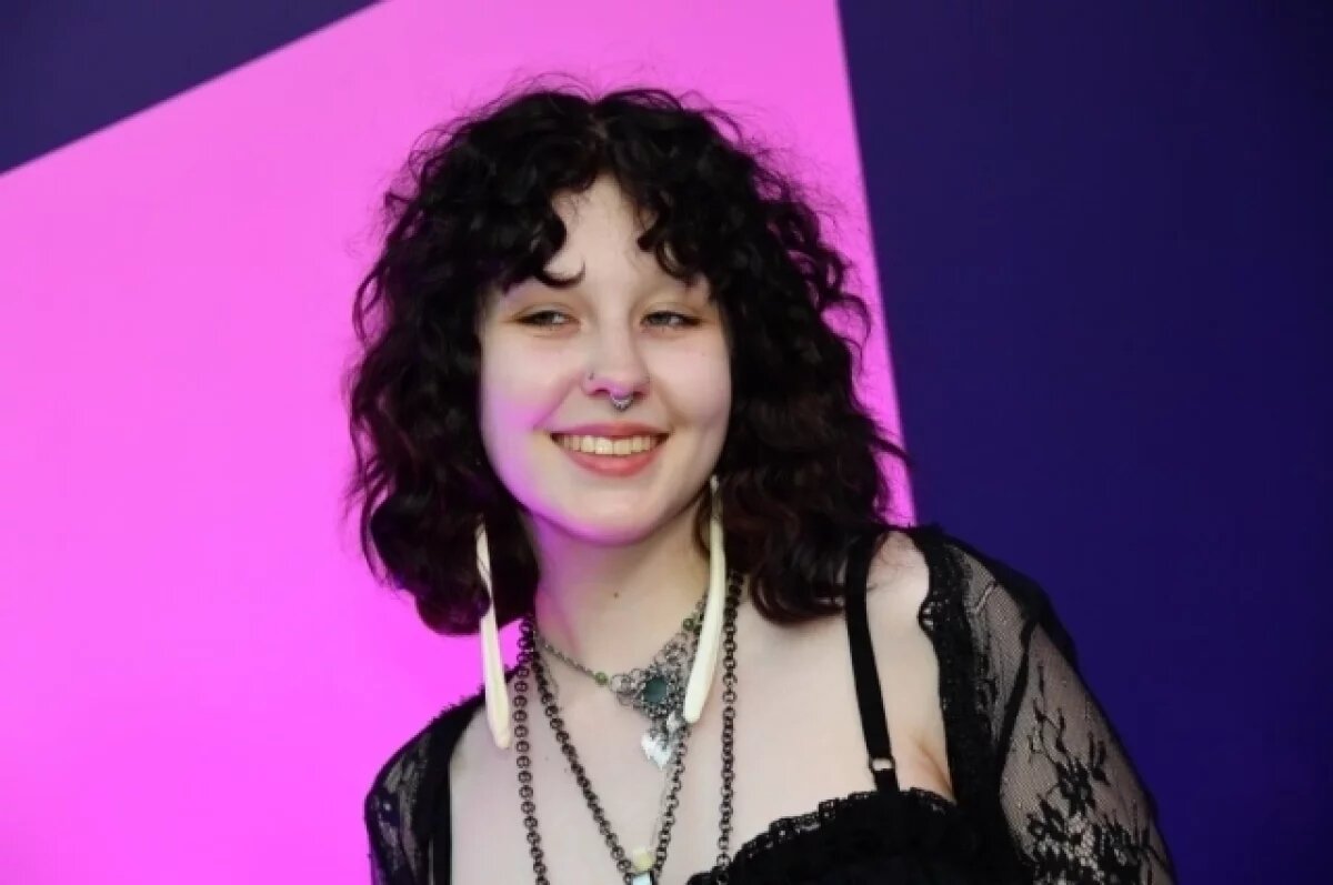    Дочь певицы Глюкозы устроила дома пожар