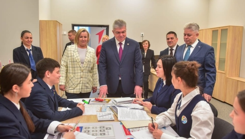    Наиль Магдеев