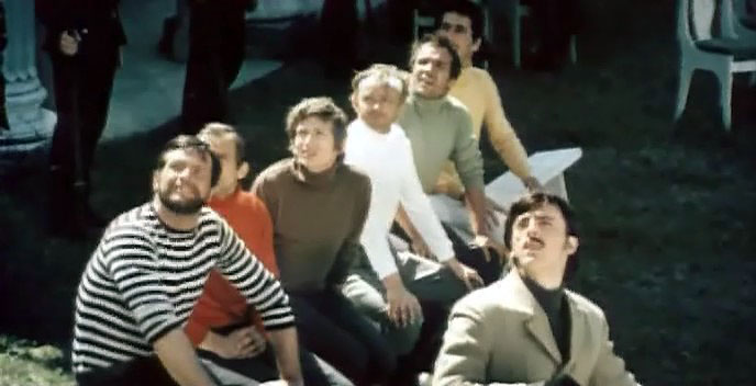 Держись за облака (1971)