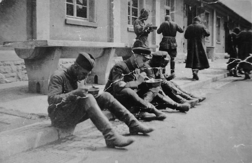 Пленные советские офицеры в Офлаге 62.