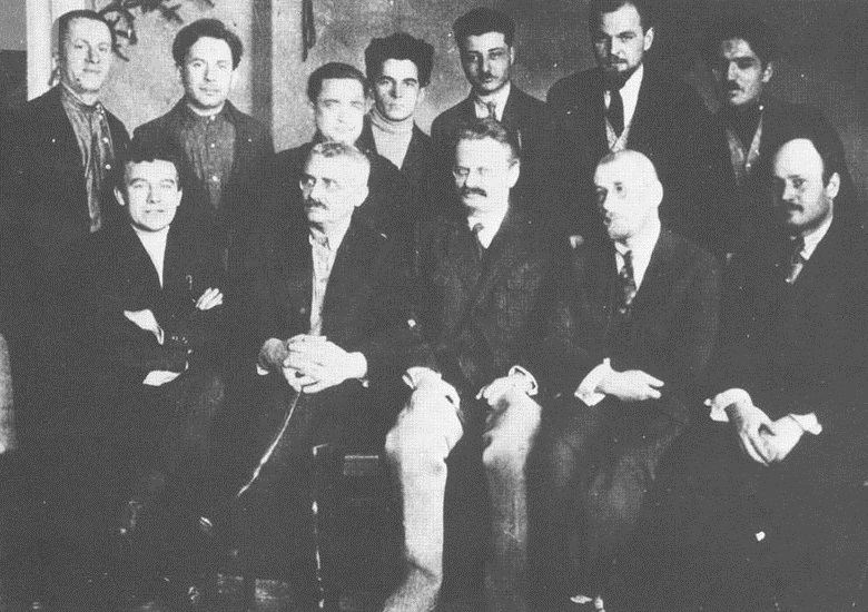 Сторонники Троцкого во внутрипартийной борьбе.