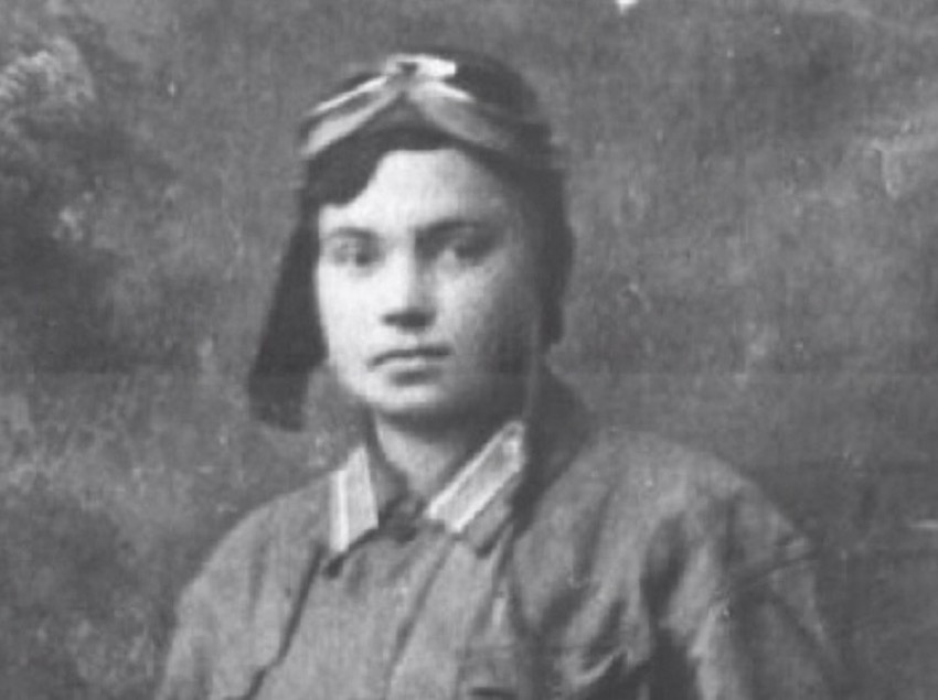 Александра Полякова