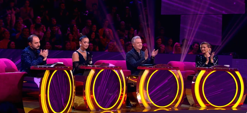 Демис Карибидис, Ольга Бузова, Сергей Светлаков, Полина Гагарина (уже как постоянный член жюри)...