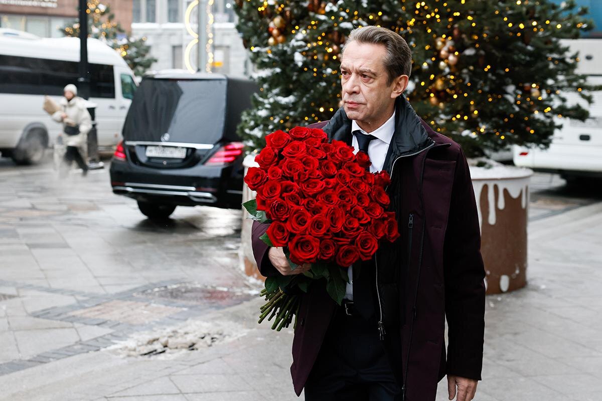 Юлия Морозова / ТАСС📷Владимир Машков во время церемонии прощания с ректором Школы-студии МХАТ, заслуженным артистом РФ Игорем Золотовицким в МХТ имени А.П. Чехова