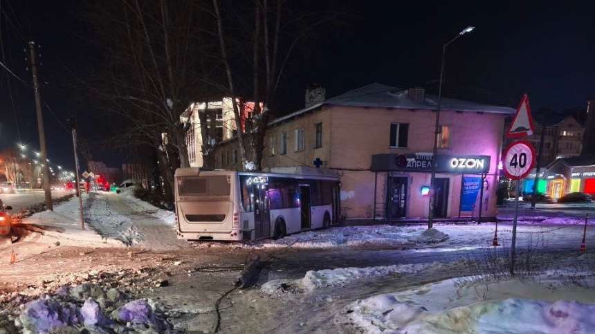    Фото: Вконтакте/ГОСАВТОИНСПЕКЦИЯ ВЕЛИКИЙ НОВГОРОД/gibddvn