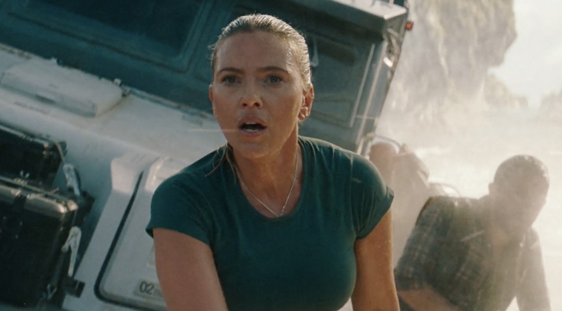     Скарлетт Йоханссон, кадр из фильма «Мир Юрского периода: Возрождение» (2025)