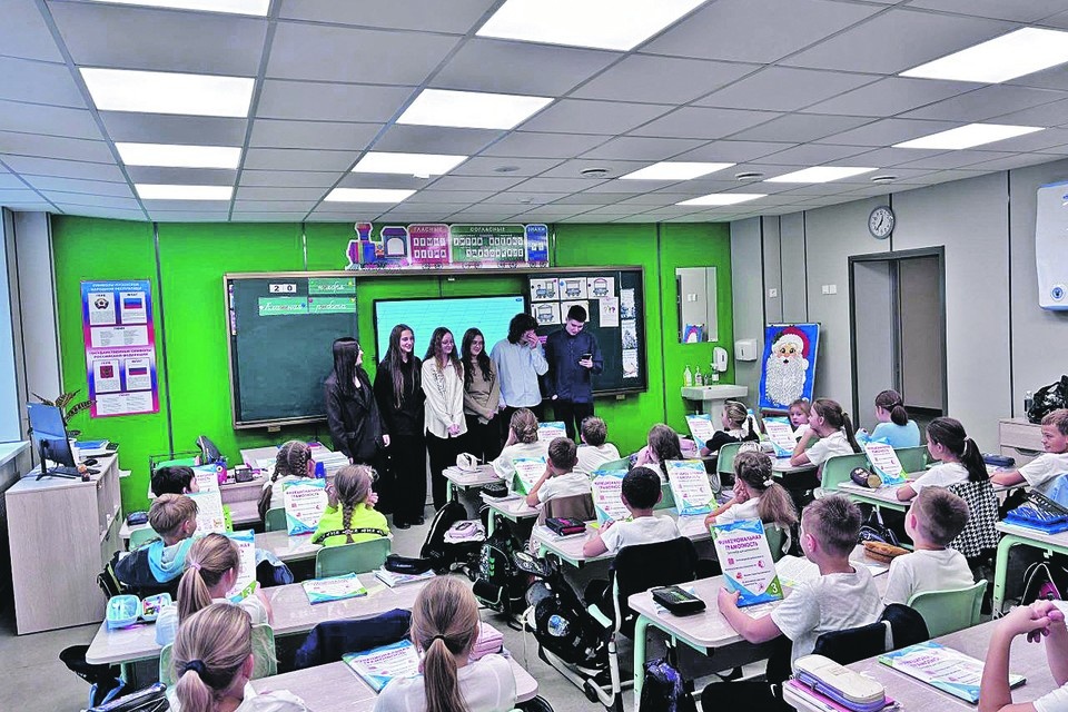    Луганская гимназия № 60 преобразилась до неузнаваемости. Луганская гимназия №60