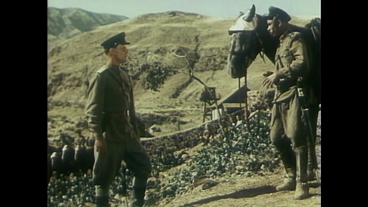 Пограничник с шашкой обр.1932 г. Кадр из фильма