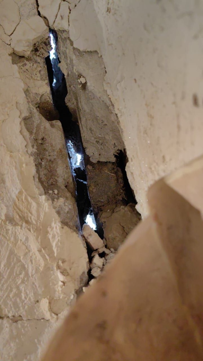 Одна из самых больших щелей. 