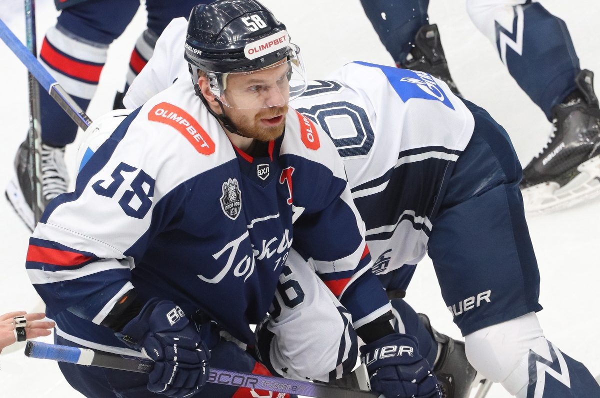    Лучший бомбардир горьковчан Даниил Ильин за последние 5 матчей ВХЛ набрал 1 очко (0 + 1)