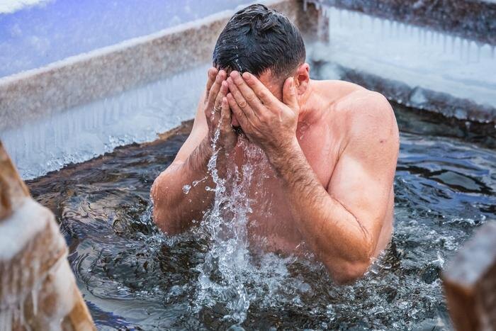 Обложка © Shutterstock / FOTODOM / RuslanKphoto