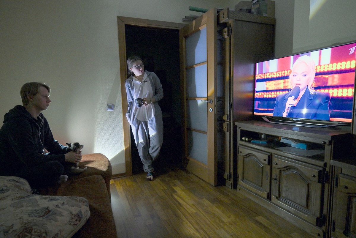    Ситуация с Ларисой Долиной поставила в тупик покупателей вторичного жилья. / Фото: РИА Новости