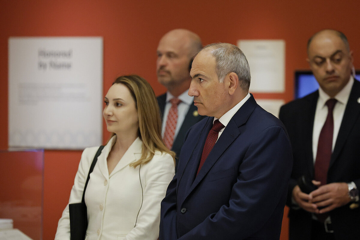    Действия Пашиняна полностью укладываются в принципы работы современных политических элит. Источник фото: сайт премьер министра Республики Армения.